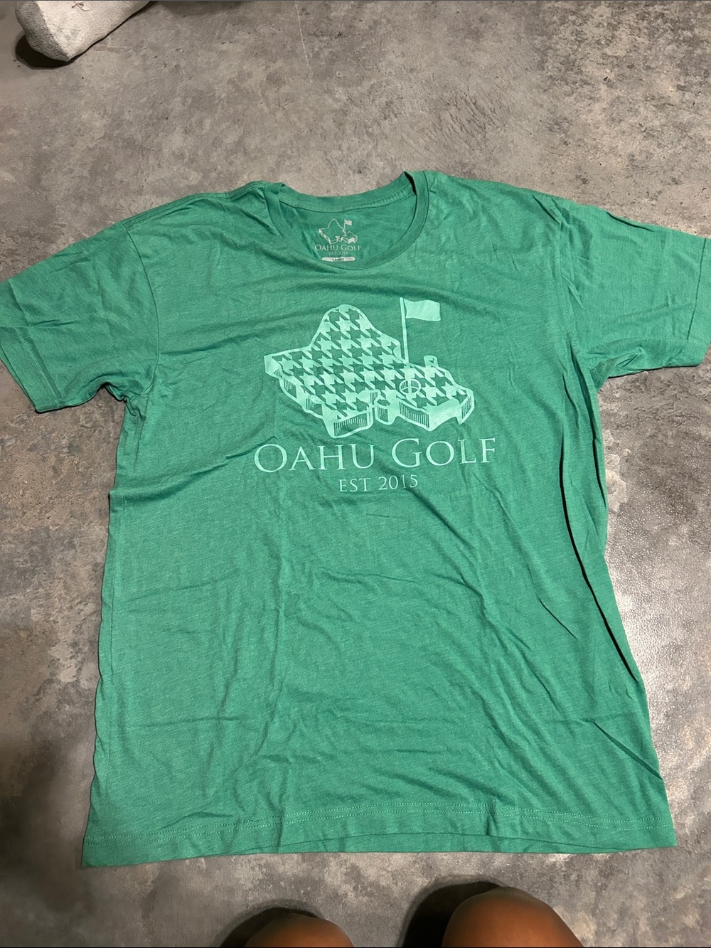 Men's Oahu Golf 2015 Green Graphic Tee